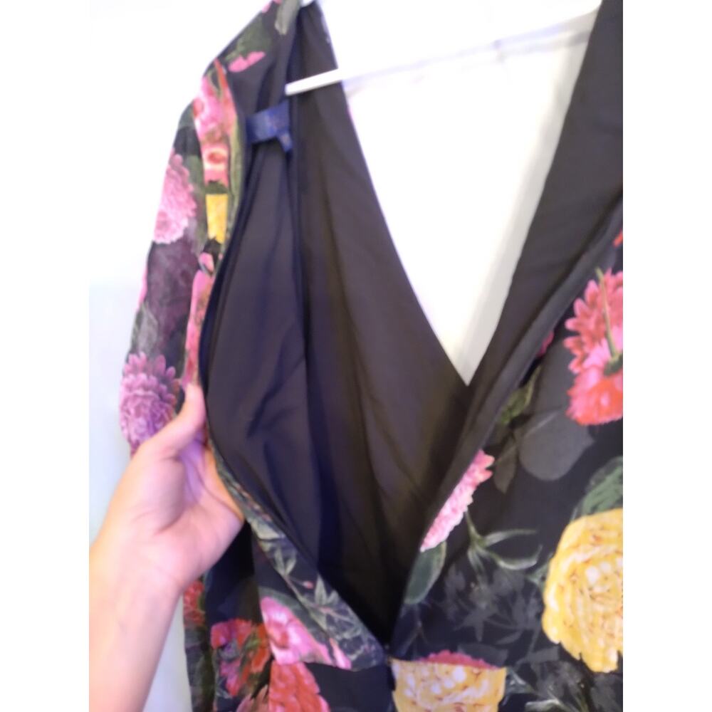 Rachel Roy Floral V-Neck Dress - Picture 5 of 6